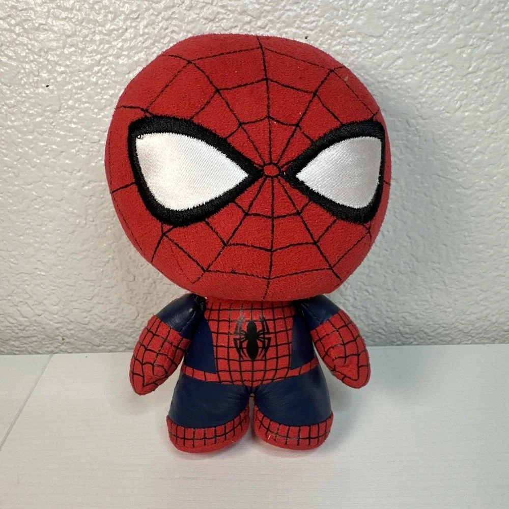 Marvel Funko Fabrikations 32 Spider-Man Plush 6